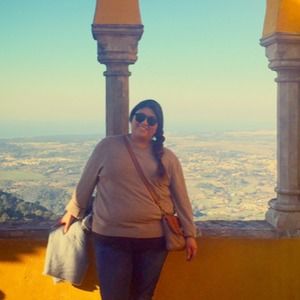 Meet your Posher, Desiree